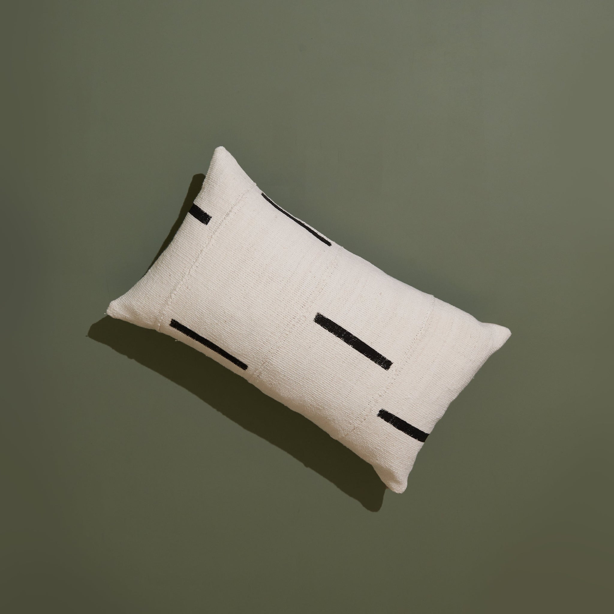 Mudcloth cushion best sale