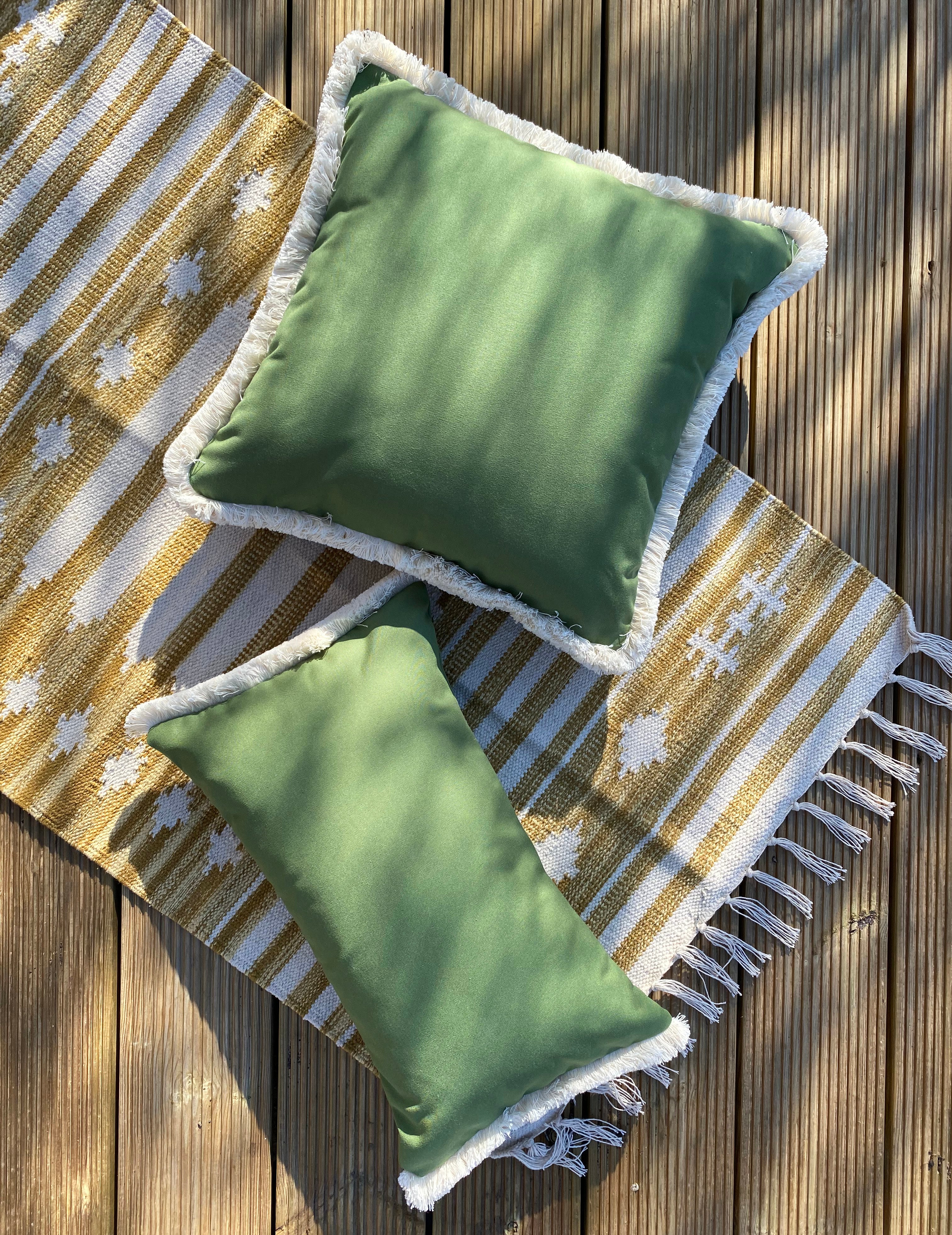 Green deals outdoor cushions